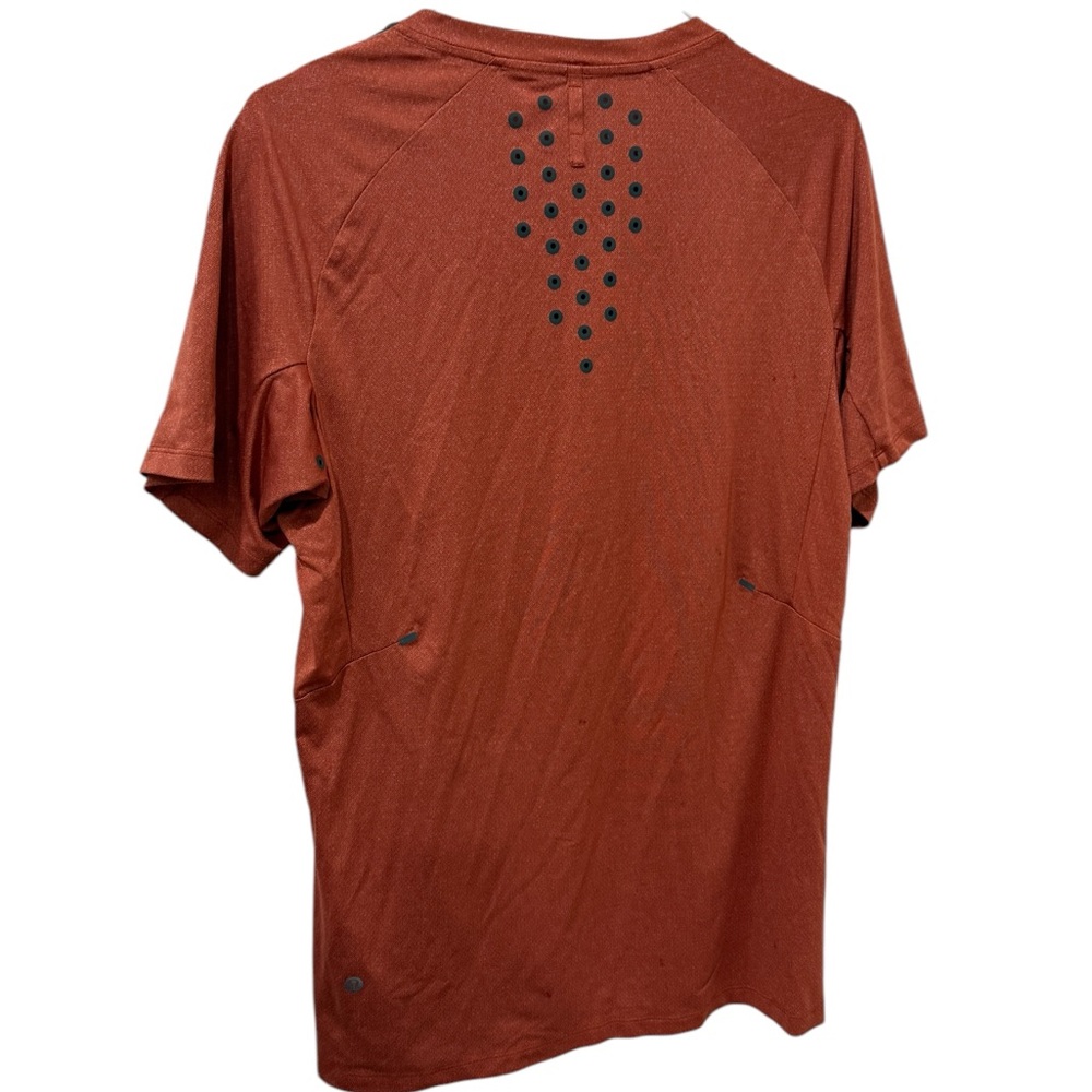 Lululemon License to Train shirt - dark orange - Medium - Picture 2 of 3